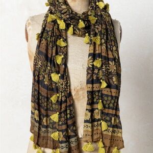 NATURAL LIFE Floral Sayulita Scarf Black Floral